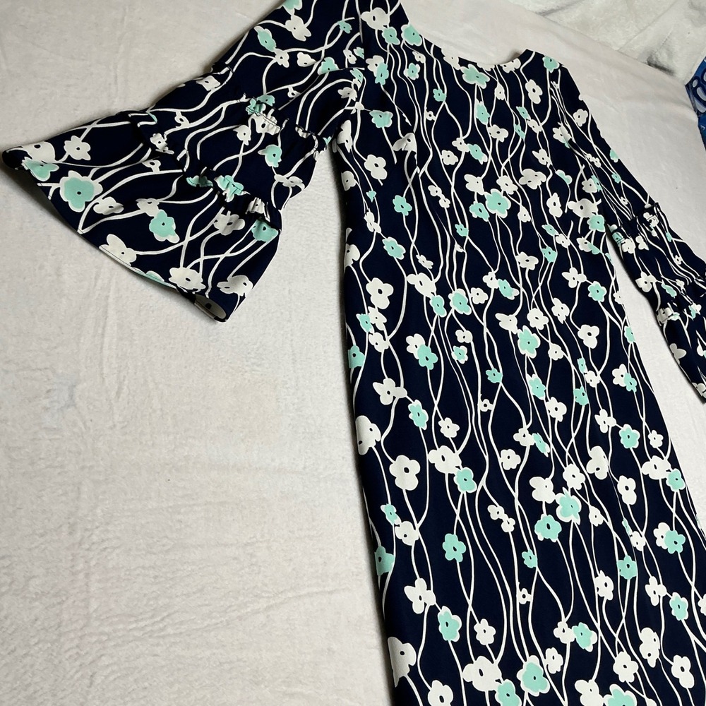Talbots Womens Navy Floral Bell Sleeve Shift Dress Size 6 - Picture 2 of 10
